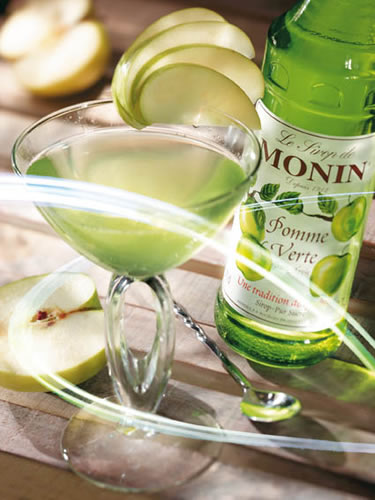 MONIN Green Apple syrup (700 ml)