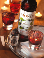 MONIN Blackberry syrup (700ml)